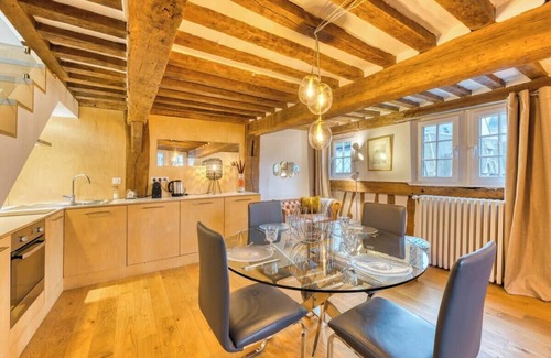 Quartier Vieux Marche-Cathedrale Apartment | Guillaume - Le Charme Normand Intemporel