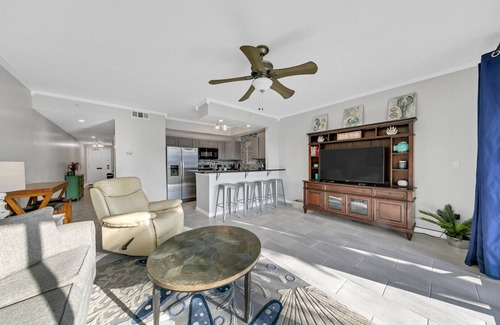 Fort Walton Beach Condo | Gulf 103-REMODELED-GROUND FLOOR-WALK OUT TO POOL OR BEACH-Closest to the Beach @ DW