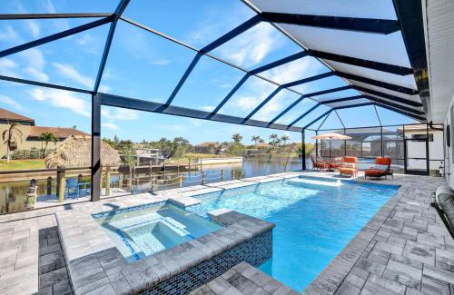 Burnt Store House | Gulf Access, Heated Pool and Spa, Tiki Hut, & Bikes - Cape Clover - Roelens Vacations