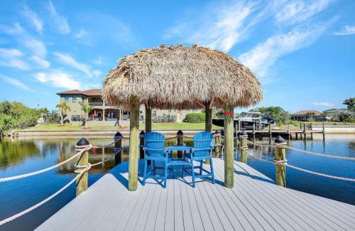 Burnt Store House | Gulf Access, Heated Pool and Spa, Tiki Hut, & Bikes - Cape Clover - Roelens Vacations