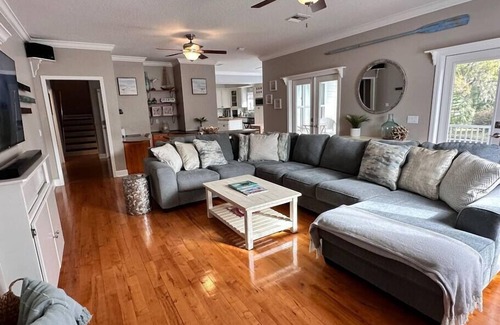 Crystal River House | Gulf-access home with a 73ft dock