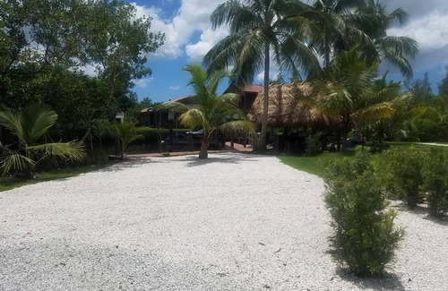 Biggar RV Rental | Gulf Access RV Spot