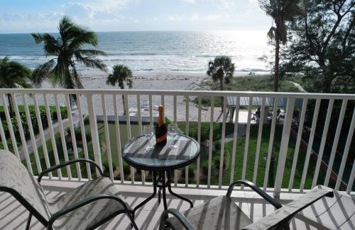Longboat Key Apartment | Gulf and beach view apartment 403