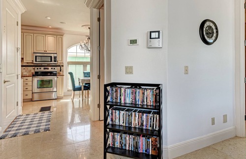 Bradenton Beach House | Gulf & Bay Views-Exclusive LUXURY-Steps to the Beach-Pool/Spa, Rooftop Deck!