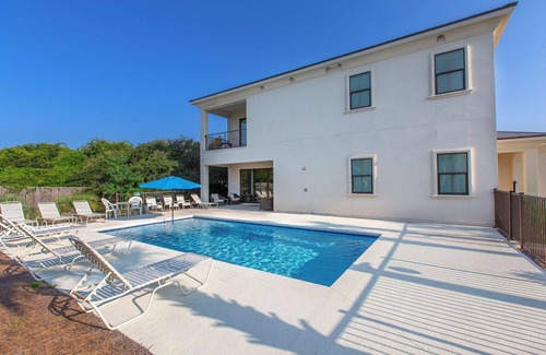 Gulf Trace House | Gulf Breeze - Custom Home, Grayton Beach, 30A, Private Pool, Steps to the Beach!