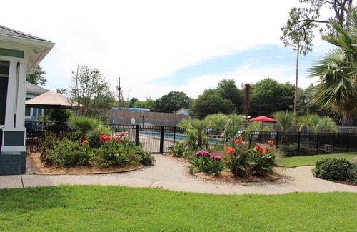 Gulfport House | Gulf Breeze Depot, private pool, walk to beach, 4 bathrooms! Fenced in yards