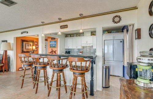 Freeport House | Gulf Coast Views Waterfront Surfside Beach Home!