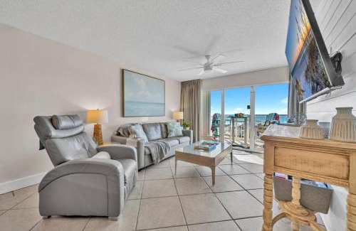 Fort Walton Beach Apartment | Gulf Dunes 216 - Endless Summer