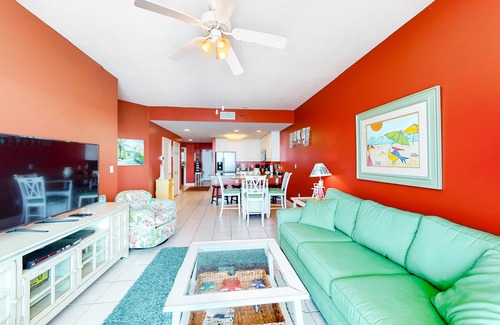 Gulf Shores Condo | Gulf-Front, 12th-Floor Condo w/Panoramic View, AC & Shared Hot Tubs/Pools/Gym