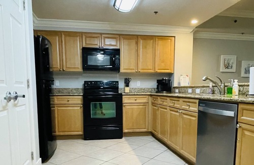 Orange Beach Condo | GULF FRONT 2 bed 2 bath 1700 sq ft with amazing amenities! 2 master king suite