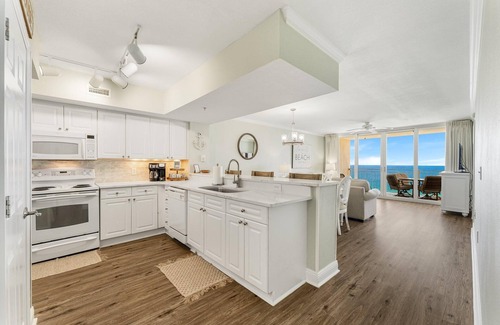 Panama City Beach Condo | Gulf-Front 2 Bed, 2 Bath Sleeps 8 Amenity-Packed Beach Chair Service for 2