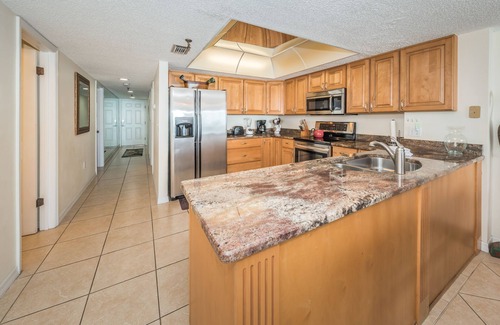 Indian Shores Condo | GulF Front 3 Bedroom 2 Ensuite Bathroom