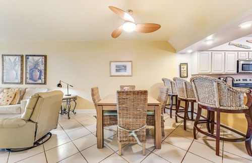 Orange Beach East Condo | Gulf-front 6th-floor condo with balcony, pool, hot tub, & sauna - beach access