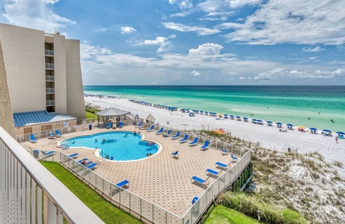 Miramar Beach Condo | Gulf Front, Amazing Views, Next to Beach walkover & Complimentary Beach Service