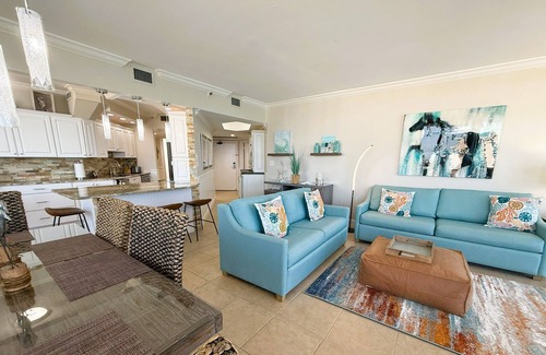 Miramar Beach Condo | GULF FRONT, BEACH SERVICE & Million Dollar Views