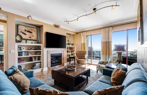 Santa Rosa Beach Condo | Gulf-front condo with commanding views, pools, hot tubs & beach access