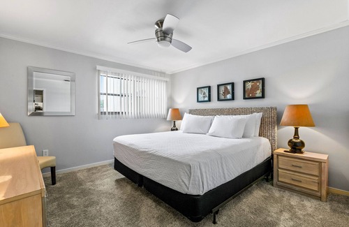 Seagrove Beach Condo | Gulf Front Condo w/a Shared Pool, Central A/C, Washer/Dryer, & Pool View Patio