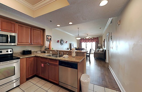 Gulf Shores Condo | Gulf Front Condo, Breathtaking Views, Resort Amenities