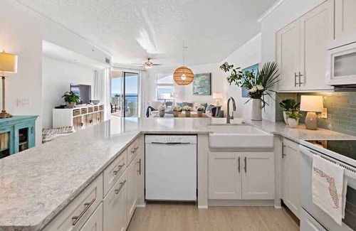 Seagrove Beach Condo | Gulf front condo, Dunes of Seagrove, sleeps 8, with private beach in Seagrove