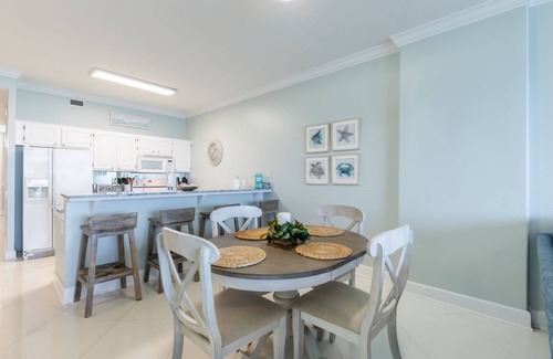 Orange Beach Condo | Gulf Front Condo | Hot Tub Access! | Liquid Life