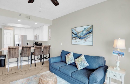 Gulf Shores Condo | Gulf Front Condo | Hot Tub Access! | Liquid Life