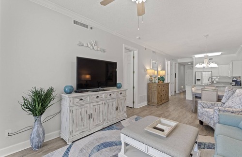 Gulf Shores Condo | Gulf Front Condo | Indoor/Outdoor Pool | Island Royale 302