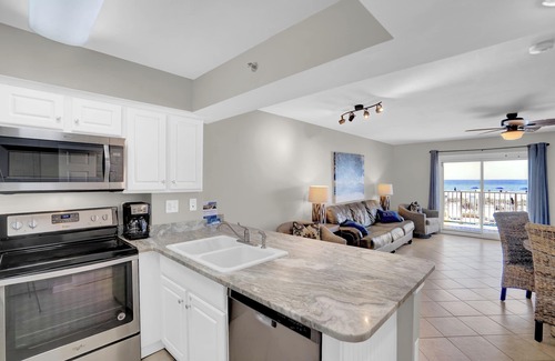 Orange Beach Condo | Gulf Front Condo | Outdoor Pool! | Liquid Life