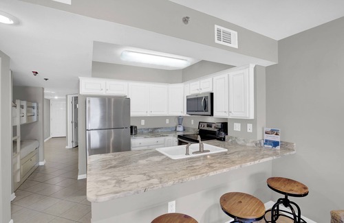 Orange Beach Condo | Gulf Front Condo | Outdoor Pool! | Liquid Life