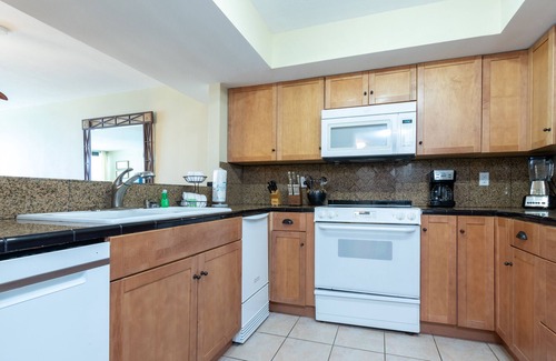 Orange Beach Condo | Gulf Front Condo | Outdoor Pool & Grill!