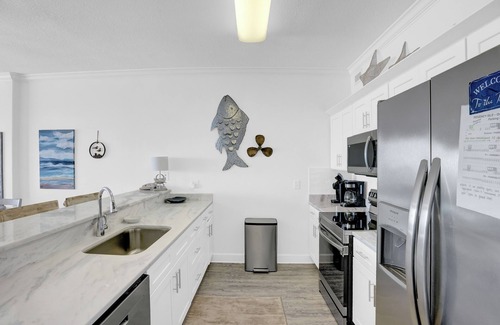 Orange Beach East Condo | Gulf Front Condo | Outdoor Pool & Grill!