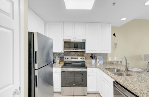 Gulf Shores Condo | Gulf Front Condo | Outdoor & Indoor Pools!
