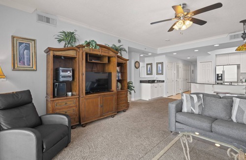 Gulf Shores Condo | Gulf Front Condo | Outdoor Pool on Property!