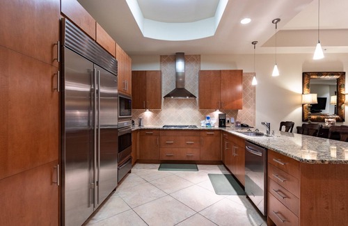 Orange Beach Condo | Gulf Front Condo | Private Jacuzzi! | Liquid Life