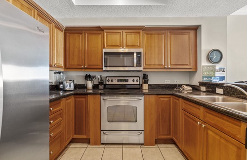 Gulf Shores Condo | Gulf Front Condo | Splash Pad on Property!