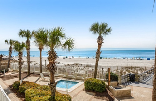 Orange Beach Condo | Gulf-front condo with heated indoor & outdoor pools & gym