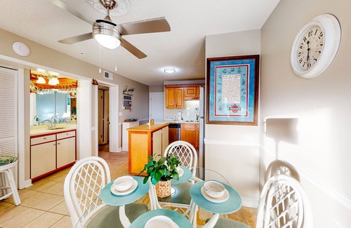 Fort Morgan Condo | Gulf-front condo with pools, hot tub, fitness room, dry sauna, & beach access