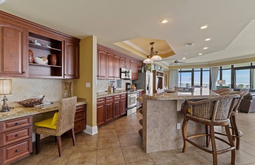 Orange Beach Condo | Gulf-front corner condo with stunning view, balcony, pools, hot tubs, & gym