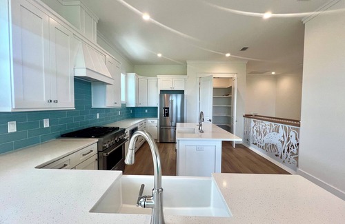 Cape San Blas House | Gulf front, elevator, private pool/hot tub, outdoor dining, beach gear!