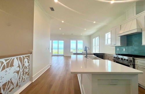 Cape San Blas House | Gulf front, elevator, private pool/hot tub, outdoor dining, beach gear!