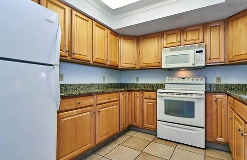 Indian Shores Condo | Gulf Front Family Favorite, Pet Friendly location on Indian Shores~ Sand.