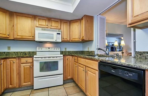 Indian Shores Condo | Gulf Front Family Favorite, Pet Friendly location on Indian Shores~ Sand.