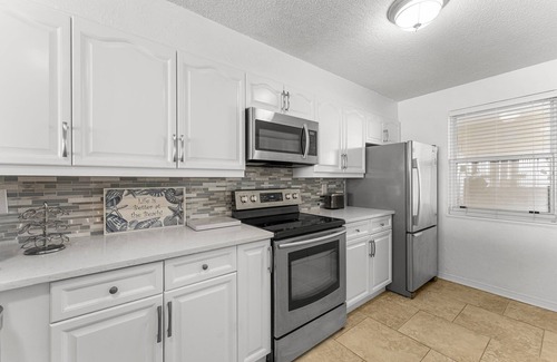 Miramar Beach Condo | GULF FRONT FOR 6! AWESOME PANORAMIC VIEWS OF THE GULF!