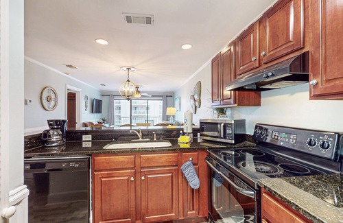 Orange Beach Condo | Gulf Front Getaway w/Free WiFi, Central A/C, Balcony, Shared Pool, Beach Access