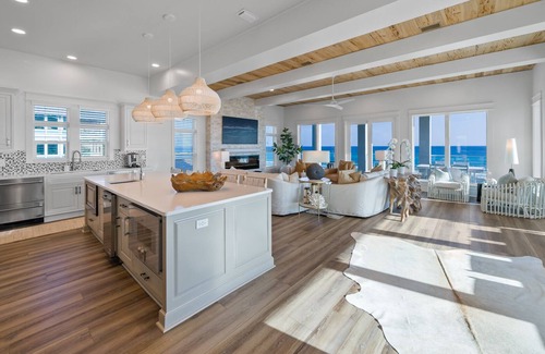 Kiska Beach House | Gulf-Front Home | Private Infinity Pool | Breathtaking Views