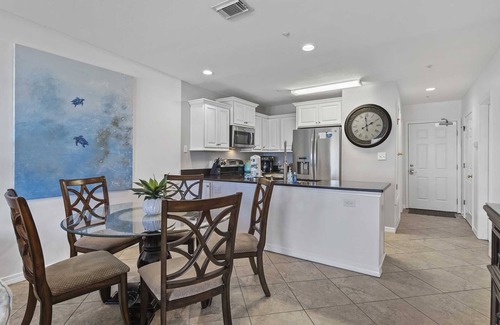 Miramar Beach Condo | Gulf Front Maravilla 2406 Beach Service included Top Floor