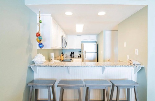 Orange Beach Condo | Gulf Front New Rate Cut Amazing Views Large Unit Small Complex Means Less Crowds