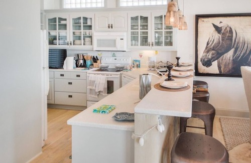 Kiska Beach House | GULF FRONT OASIS, PRIVATE HEATED POOL-opt, 5 BR, GORGEOUS BEACH VIEWS, Sleeps 12