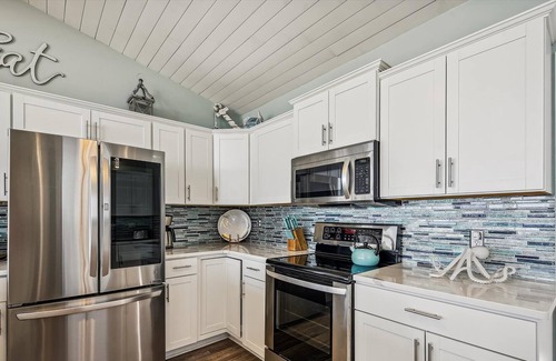 Panama City Beach House | 🏖️GULF-FRONT. Panoramic view. Upper west-end beach home🏖️