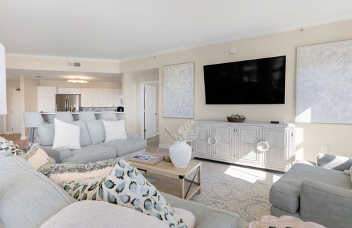 Santa Rosa Beach Condo | Gulf Front - Pool - Hot Tub - Private Beach - Beach Chairs!