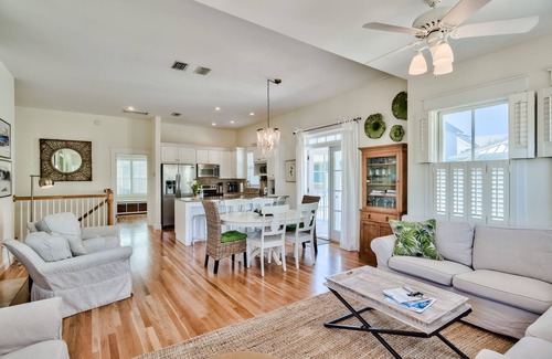 Rosemary Beach House | Gulf Front Pool + Bikes! South of 30A - Steps to Beach, between Alys & Rosemary